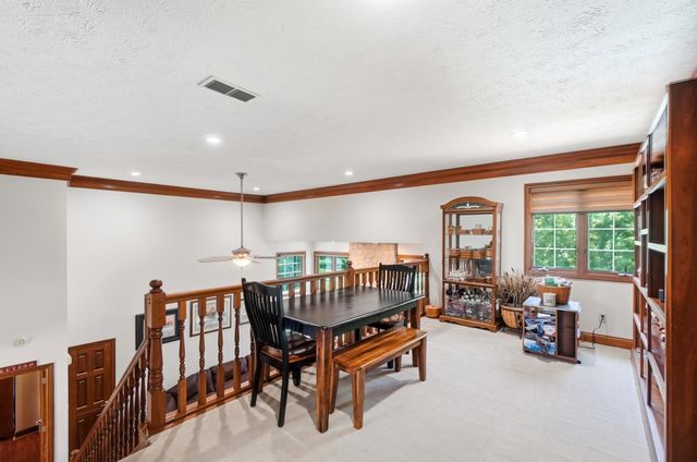 1126 Kingsgate Road 1126 Kingsgate Road, Springfield, OH 45503