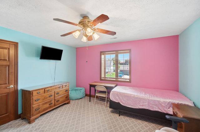 1126 Kingsgate Road 1126 Kingsgate Road, Springfield, OH 45503