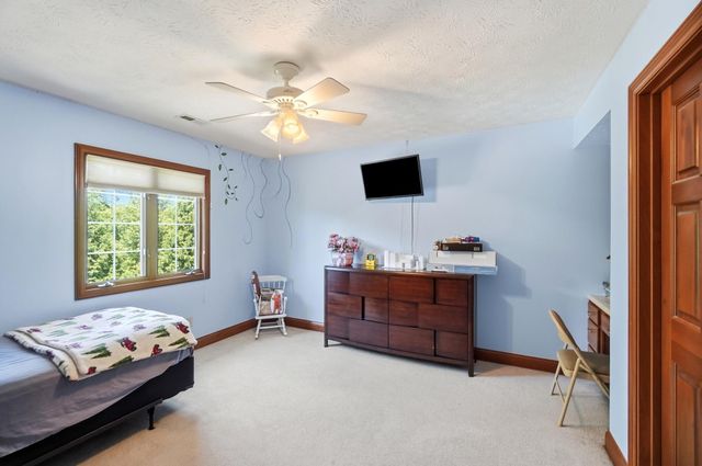 1126 Kingsgate Road 1126 Kingsgate Road, Springfield, OH 45503