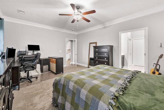 1102 Marys Pl, Lebanon, TN 37090