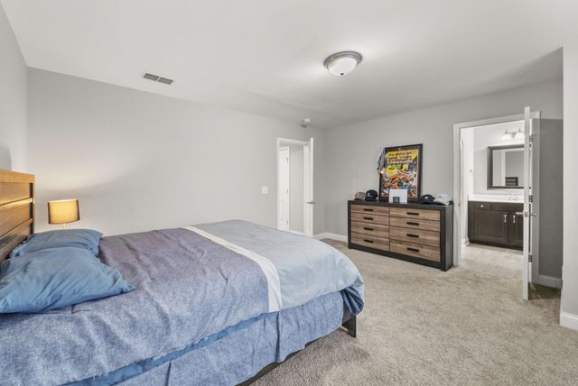 1102 Marys Pl, Lebanon, TN 37090