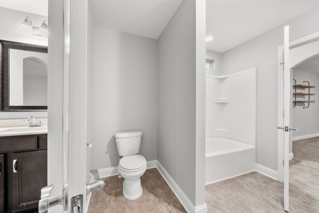 1102 Marys Pl, Lebanon, TN 37090