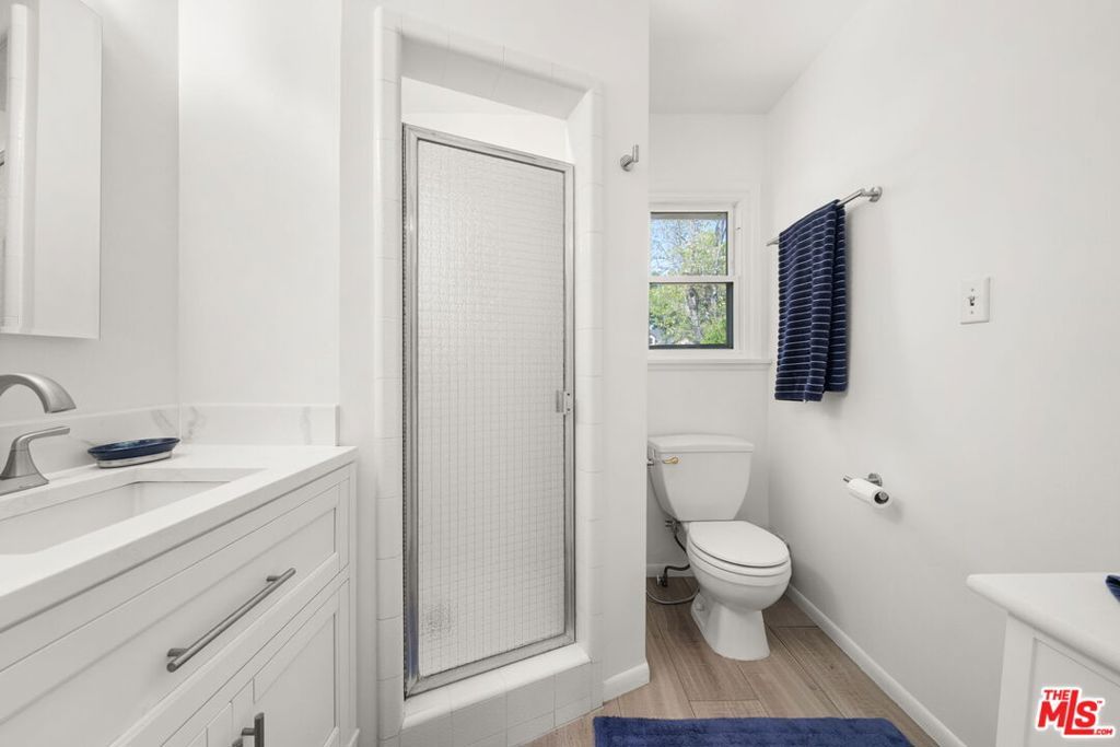 Image 22 of property listing at 6664 Royer Avenue, West Hills, CA 91307