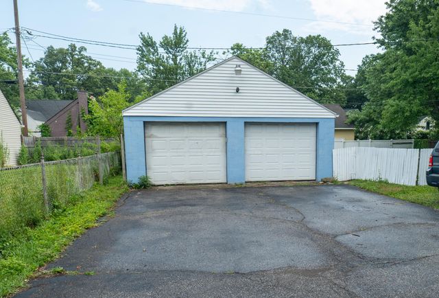 1290 E Weber Road, Columbus, OH 43211