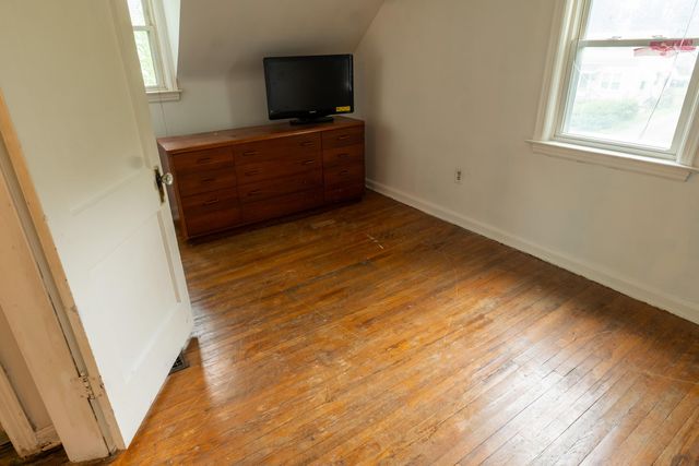1290 E Weber Road, Columbus, OH 43211