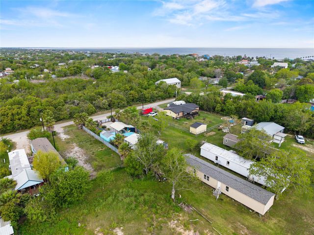 309 5th Street, San Leon, TX 77539