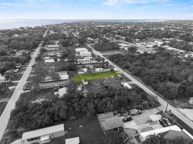 309 5th Street, San Leon, TX 77539