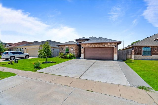 7341 Clapton Dr, Corpus Christi, TX 78414
