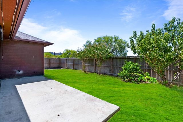 7341 Clapton Dr, Corpus Christi, TX 78414