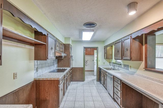 1701 Denison Drive, Norman, OK 73069