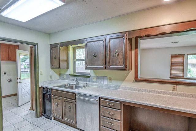 1701 Denison Drive, Norman, OK 73069
