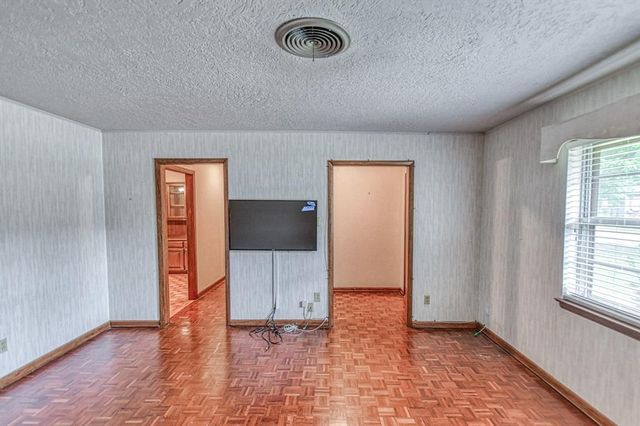 1701 Denison Drive, Norman, OK 73069