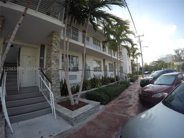 540 74th St 15, Miami Beach, FL 33141