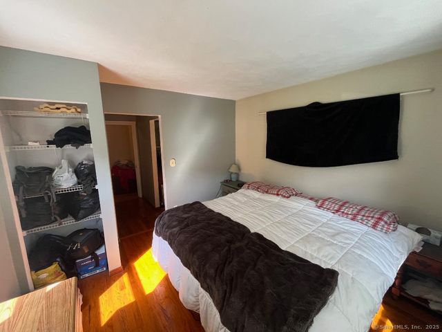 149 Deepwood Drive, Manchester, CT 06040