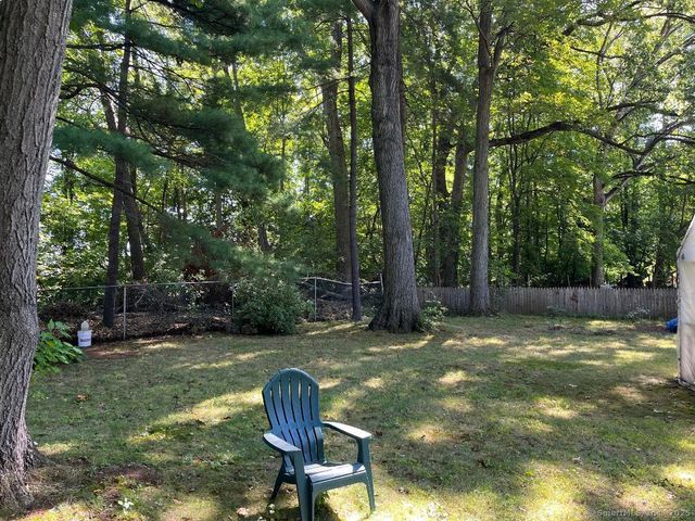 149 Deepwood Drive, Manchester, CT 06040