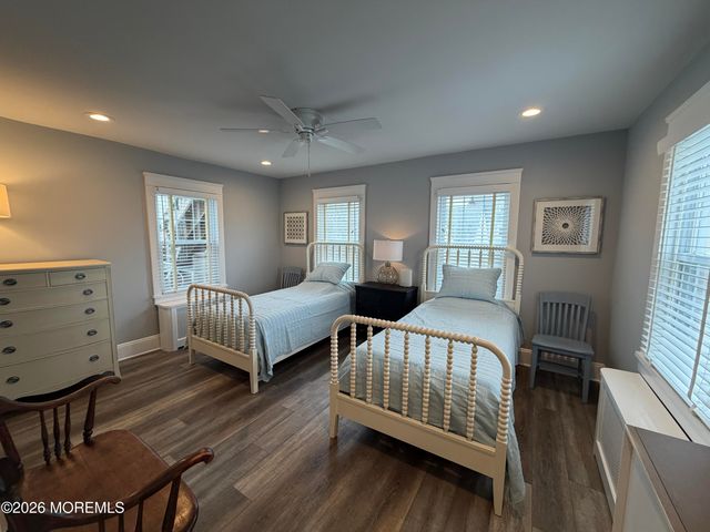 67 E Street, Seaside Park, NJ 08752