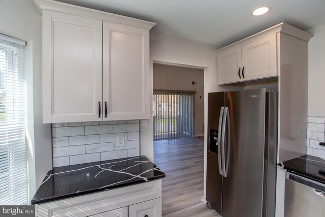 5017 HOPKINS CT, Southampton, PA 18966