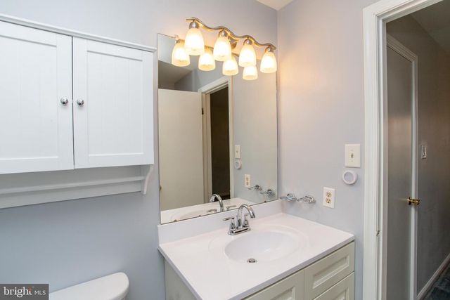 5017 HOPKINS CT, Southampton, PA 18966