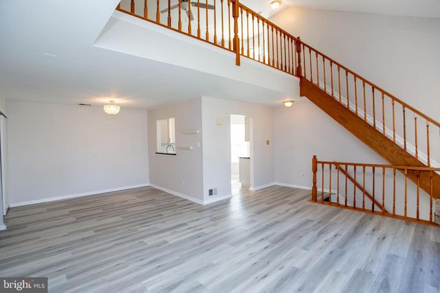 5017 HOPKINS CT, Southampton, PA 18966