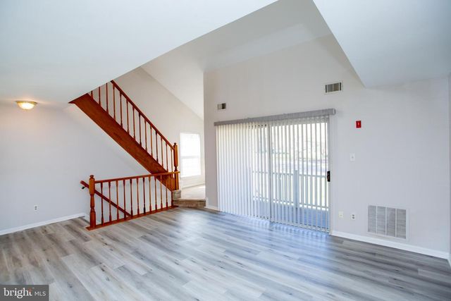 5017 HOPKINS CT, Southampton, PA 18966