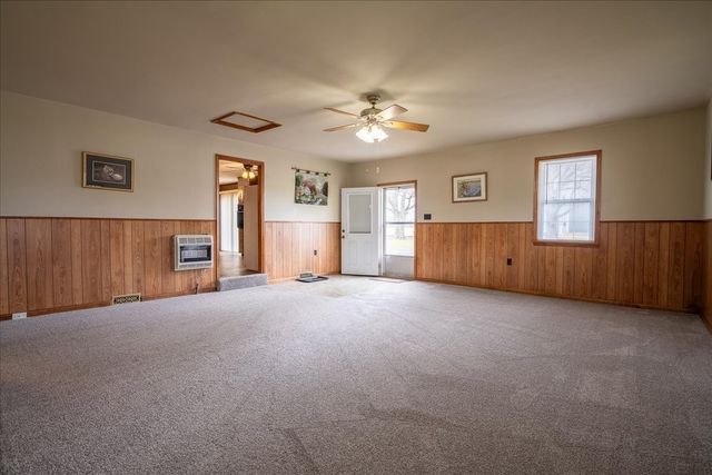 717 Brenda Ave, Loretto, TN 38469