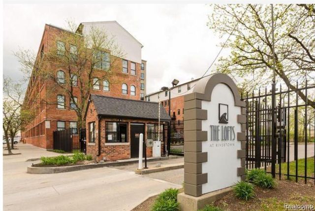 6533 E Jefferson Avenue 124, Detroit, MI 48207
