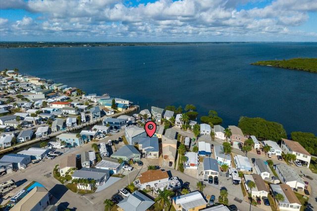 561 Nettles Boulevard, Jensen Beach, FL 34957