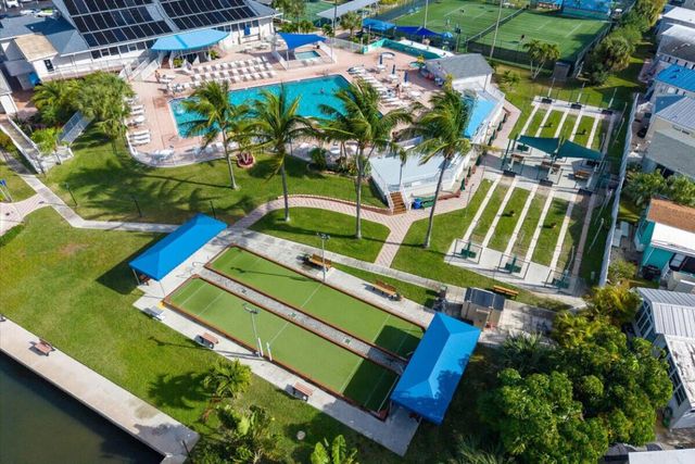 561 Nettles Boulevard, Jensen Beach, FL 34957