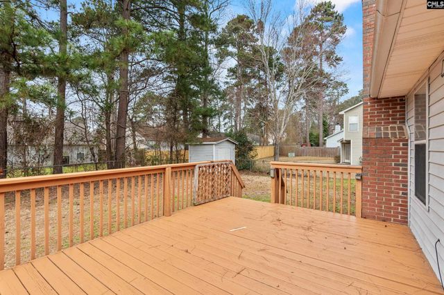 305 Whispering Glen Court, West Columbia, SC 29170