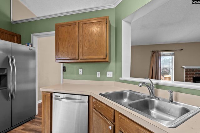 305 Whispering Glen Court, West Columbia, SC 29170