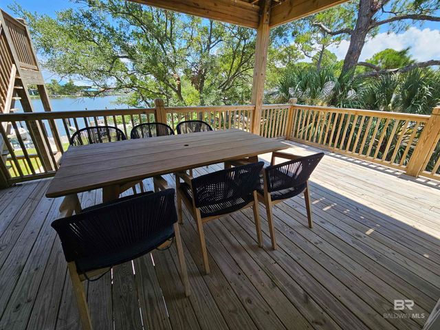 500 LeMoyne Drive, Dauphin Island, AL 36528