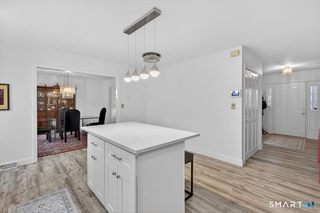 80 Kirk Road, Hamden, CT 06514