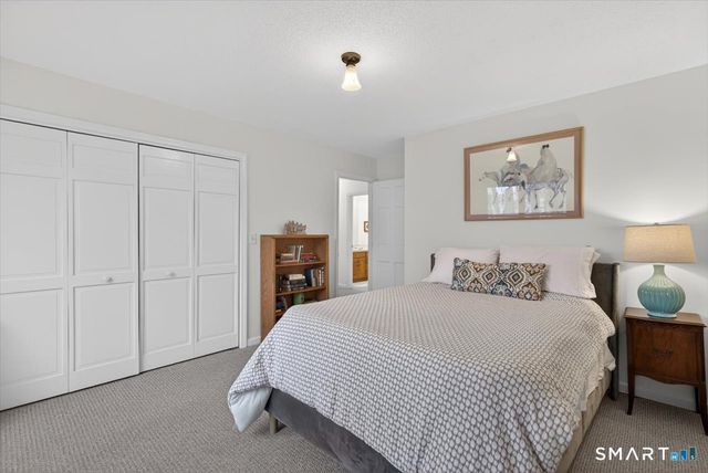 80 Kirk Road, Hamden, CT 06514