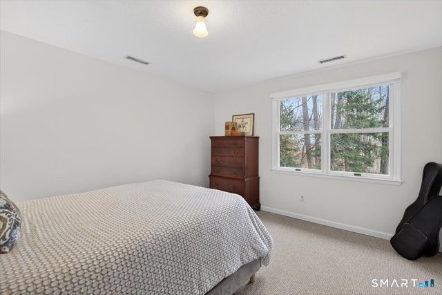 80 Kirk Road, Hamden, CT 06514