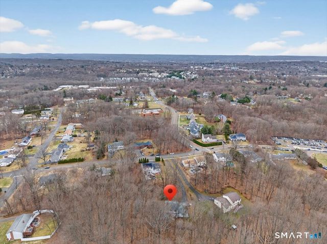 80 Kirk Road, Hamden, CT 06514