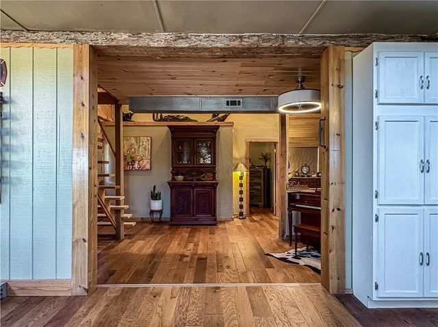 2268 MC 6035, Yellville, AR 72687