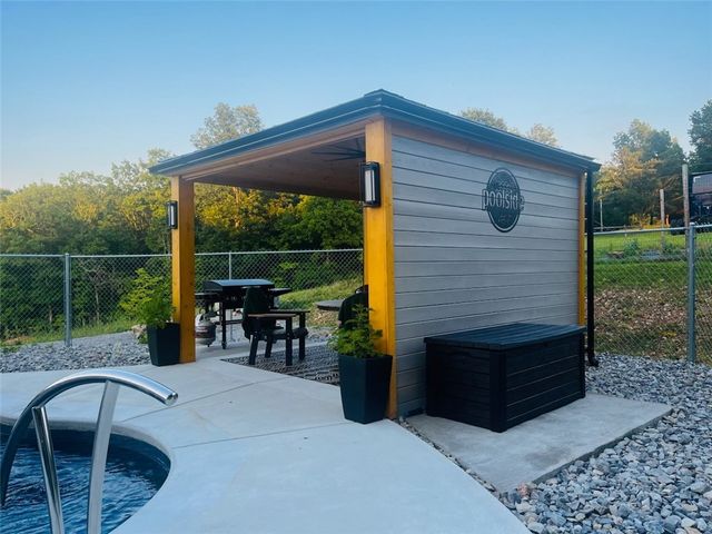 2268 MC 6035, Yellville, AR 72687