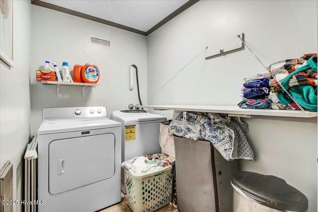 607 Gloucester Road, Goldsboro, NC 27534