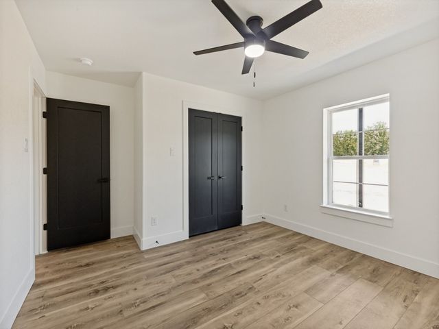 271 Rolling Ranch Boulevard, Alvord, TX 76225