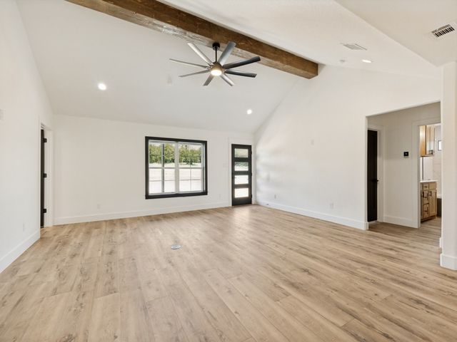 271 Rolling Ranch Boulevard, Alvord, TX 76225