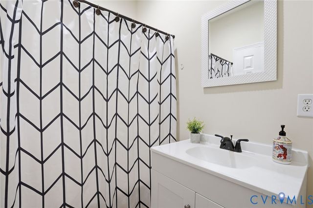 4649 Jennway Loop, Moseley, VA 23120