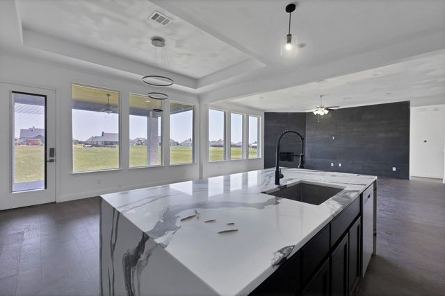 14908 S County Line Road, Justin, TX 76247