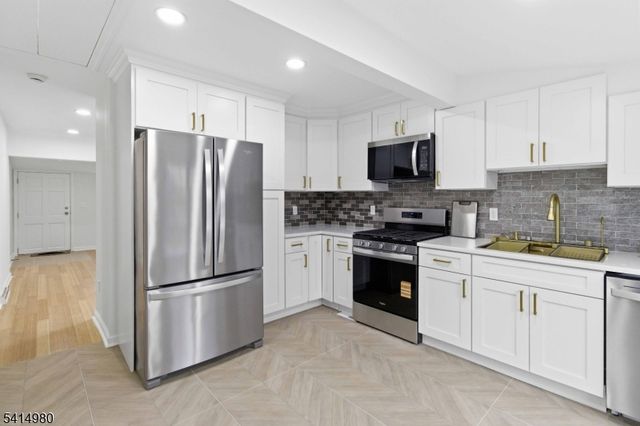 11 Huron Pl, Denville Twp., NJ 07834