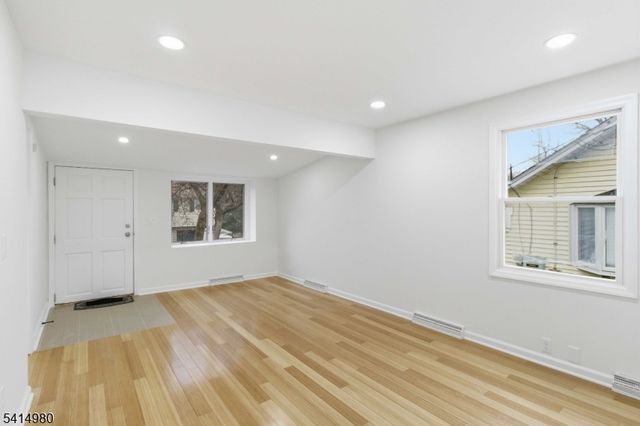 11 Huron Pl, Denville Twp., NJ 07834