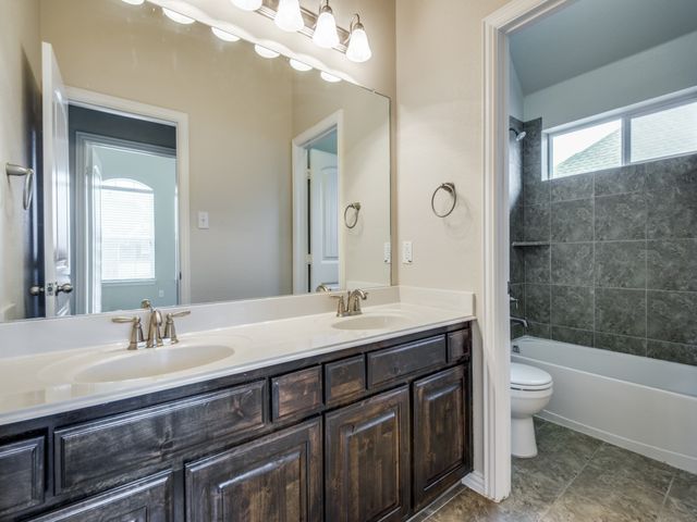 2405 Playa Del Mar Drive, Little Elm, TX 75068