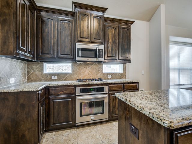 2405 Playa Del Mar Drive, Little Elm, TX 75068