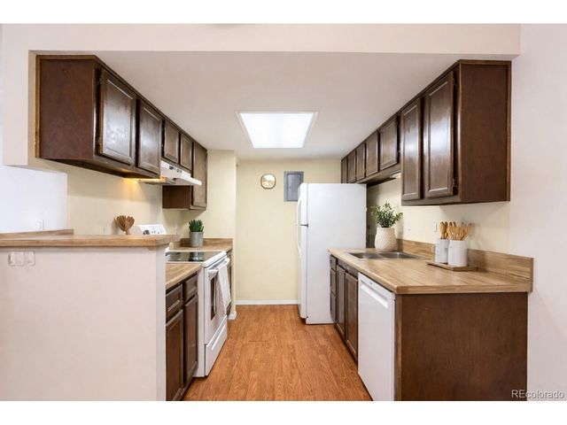 13241 E Asbury Dr 202, Aurora, CO 80014