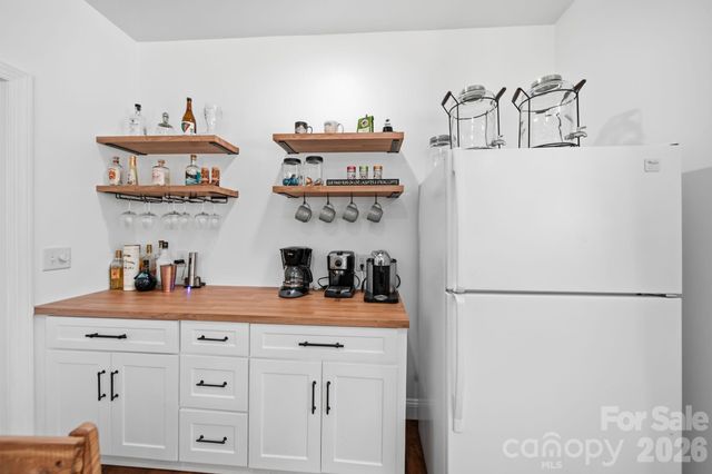 4515 Lindsay Lane, Matthews, NC 28105