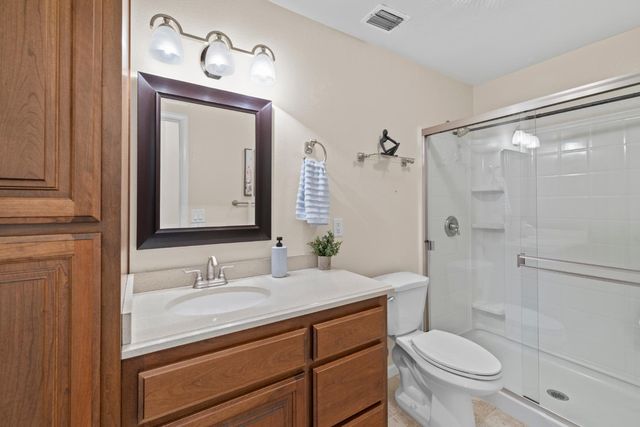1412 Love Way, Auburn, CA 95603