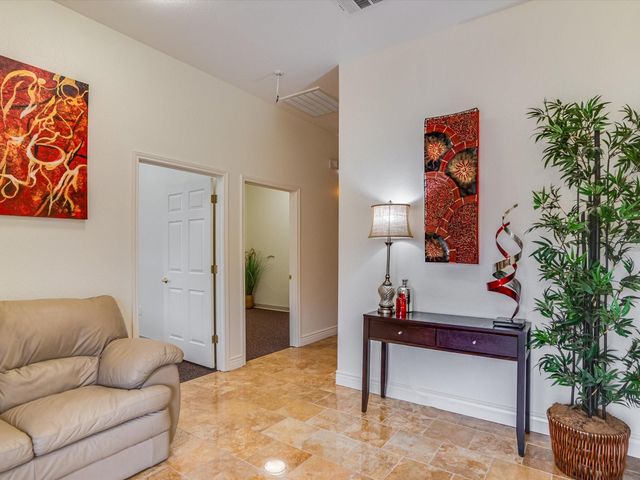 201 S Lakeline BLVD 404, Cedar Park, TX 78613